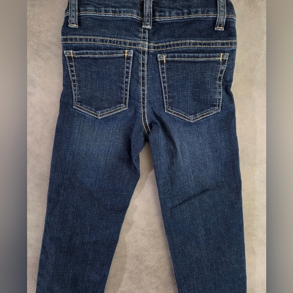 Old Navy Toddler Girls Skinny Blue Jeans Distressed Size 4T - Picture 6 of 6